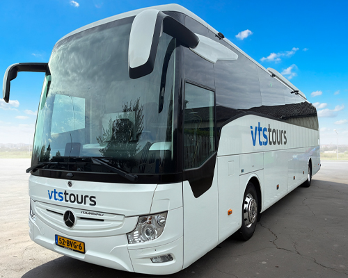 VTS-Tours-touringcar-52-personen-personen-nunspeet